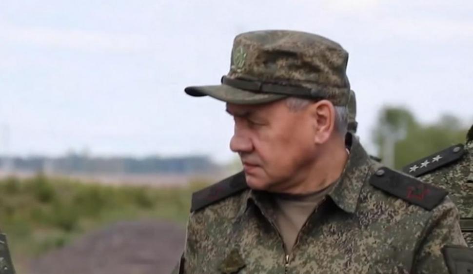 Ce dezvăluie imaginile vizitei lui Serghei Șoigu într-un centru de comandă al trupelor din Ucraina 775733