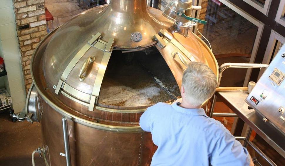 Băutura de 2 lei care înmulţeşte bacteriile bune din organism. Medic: "Este neuro-protectoare şi antioxidantă" 776183