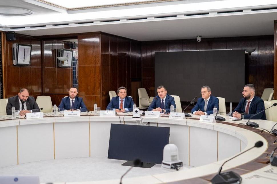 Întâlnire de lucru între România și Albania. Aderarea Albaniei la UE, susținută de România 776383