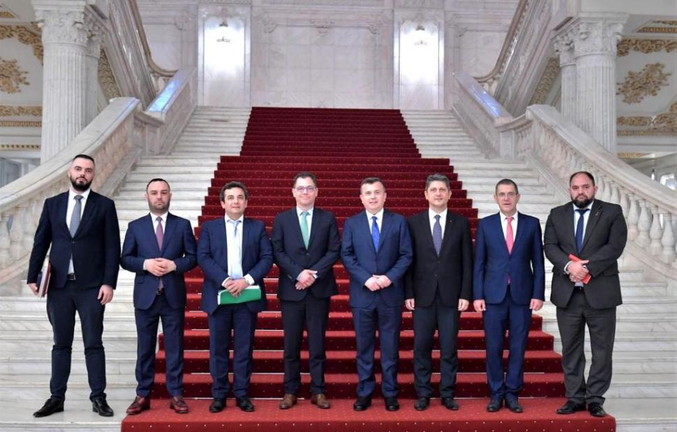 Întâlnire de lucru între România și Albania. Aderarea Albaniei la UE, susținută de România 776384