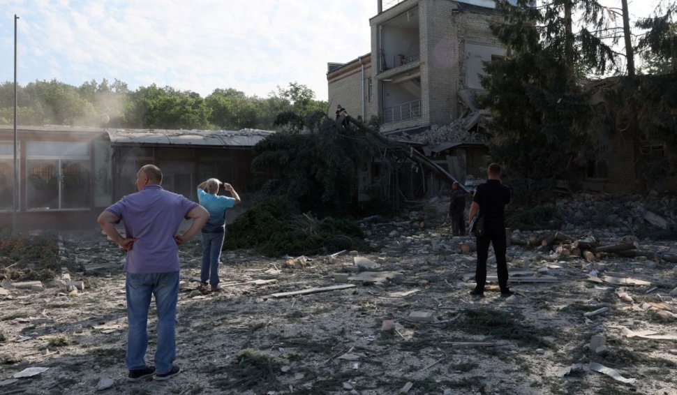 Rusia a distrus o școală din Harkov într-un atac cu rachete