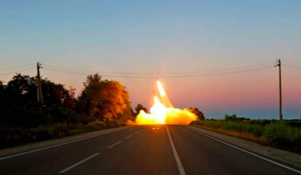 Ce sunt și cum funcționează sistemele HIMRAS donate de americani Ucrainei | Imagini cu rachetele în acțiune 777208