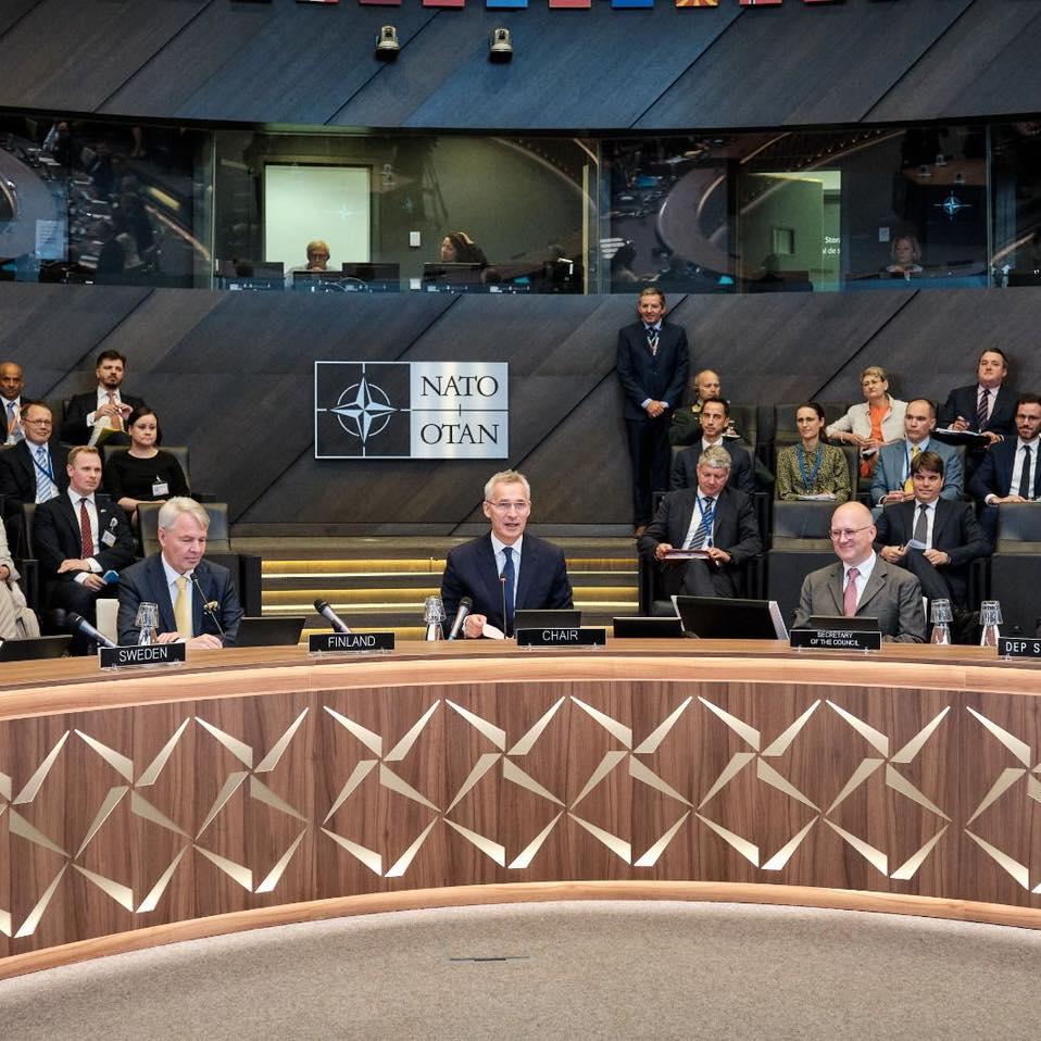 Mesajul lui Mircea Geoană într-o zi istorică pentru NATO: "Mi-am adus aminte de România" 777320