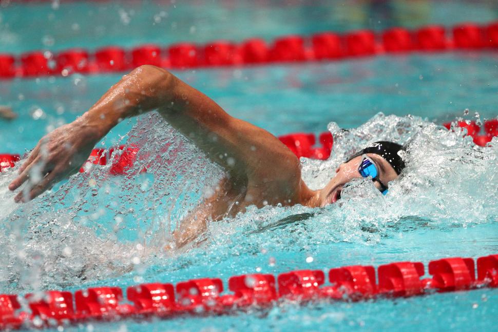 David Popovici e campion european de juniori la 200 m liber 777571