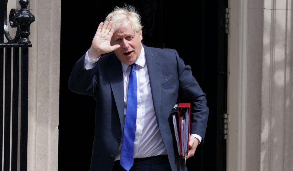 Boris Johnson demisionează fără să pronunțe cuvântul "demisie" | "Voi rămâne în funcție până la alegerea unui nou lider!"