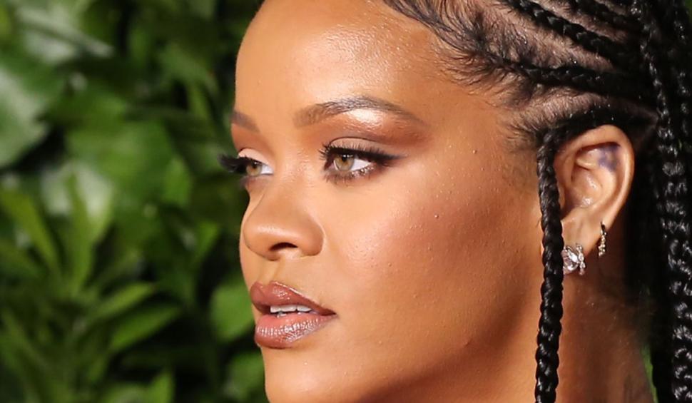 Rihanna, cea mai tânără miliardară a Americii. Artista i-a luat locul lui Kim Kardashian 777691