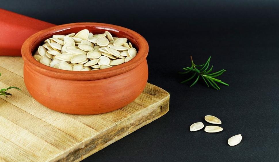 Vitamine care sunt combustibil pentru creier. Prof. dr. Vlad Ciurea: "Degeaba neuronii sunt buni, dacă transmisia nervoasă e proastă" 777829