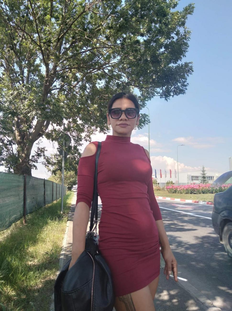 Codruţa, tânăra mămică a cinci copii omorâtă şi îngropată în Braşov, va fi înmormântată în rochie de mireasă 777992