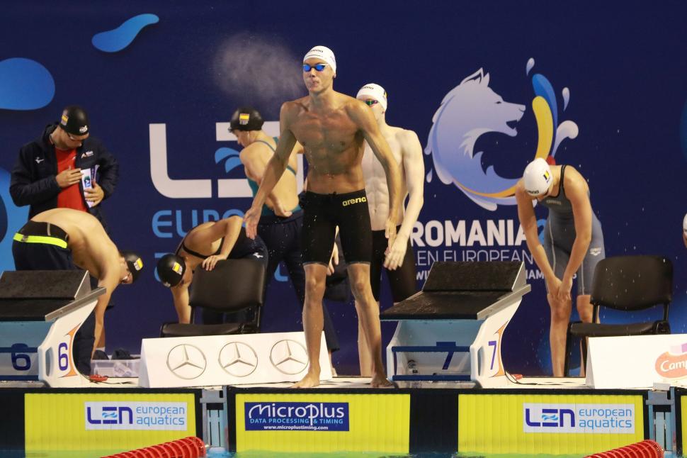 David Popovici, campion european la 50 de metri liber. Este a patra medalie de aur câștigată 778000