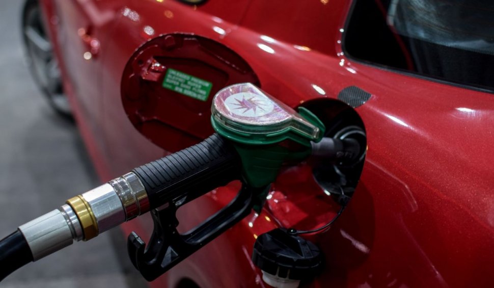 Prețul benzinei și al motorinei în România, astăzi, 8 iulie 2022. Cât costă azi un litru de carburant