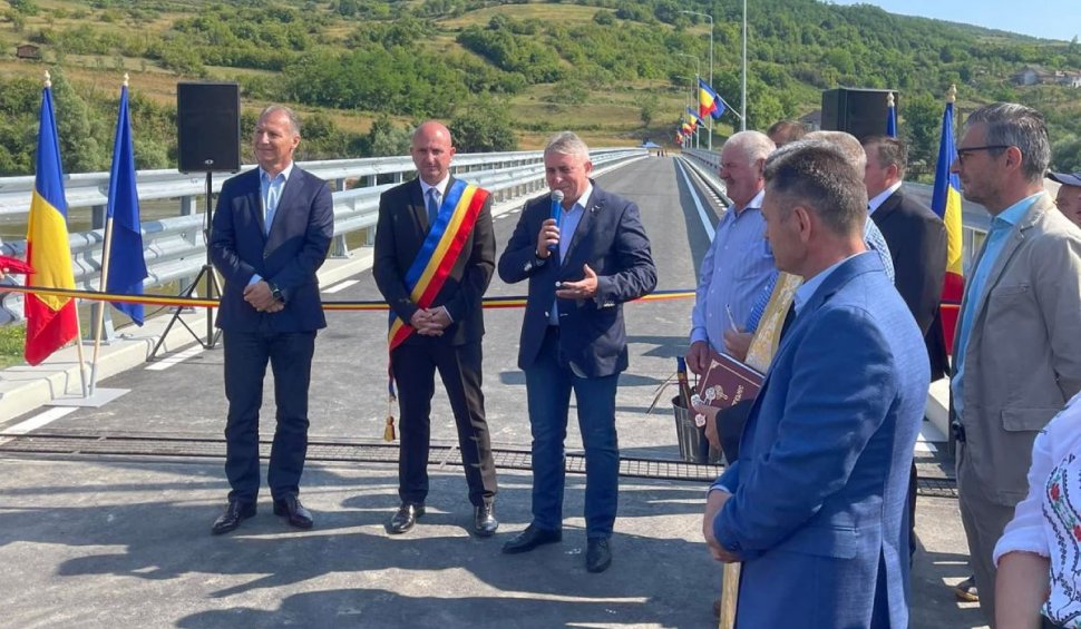 Lucian Bode: "Podul rutier peste râul Someș de la Turbuța a fost finalizat!"