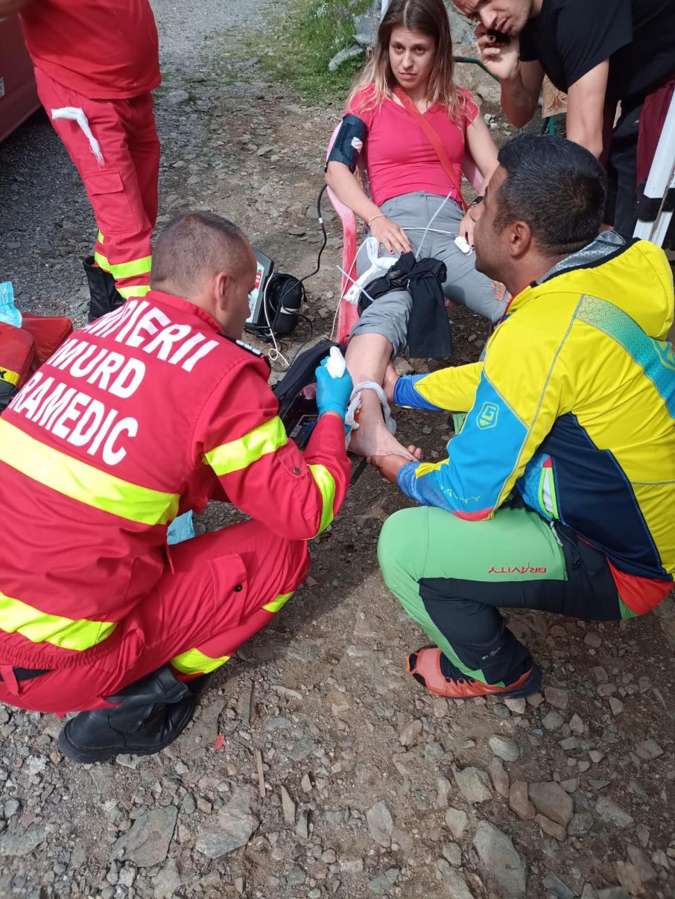 O femeie a fost muşcată de o viperă în munţii Făgăraş, după ce a făcut o greșeală banală 778072