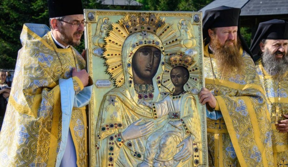 Calendar ortodox 9 iulie 2022. Sărbătoare de Cinstirea Icoanei Maicii Domnului de la Neamț, cea mai veche și mai frumoasă icoană din România