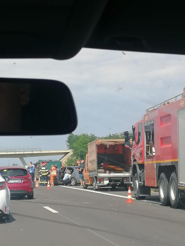 Accident pe Autostrada Soarelui, pe sensul către Bucureşti | Traficul a fost restricţionat pe banda de urgenţă 778170
