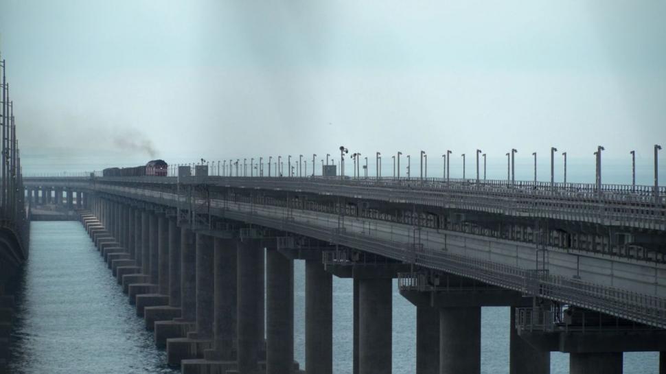 Doi soldați germani au furat explozibili pentru a arunca în aer "Podul lui Putin". Ce s-a întâmplat cu planul lor 778203