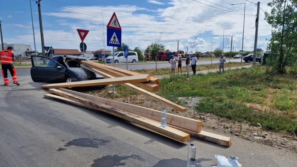 Copil grav rănit după un accident ca în filmele de groază produs în Moşniţa Nouă 778362