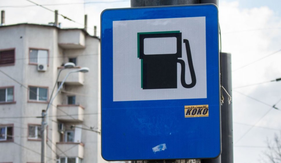 Prețul benzinei și al motorinei în România, astăzi, 11 iulie 2022. Cât mai costă un litru de carburant