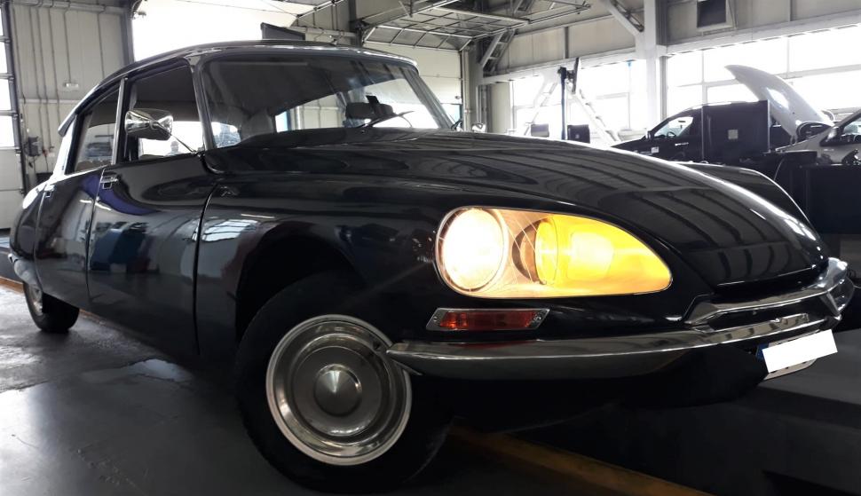 Cea mai frumoasă maşină din toate timpurile, la RAR: "Zeiţa frumuseţii" 778724