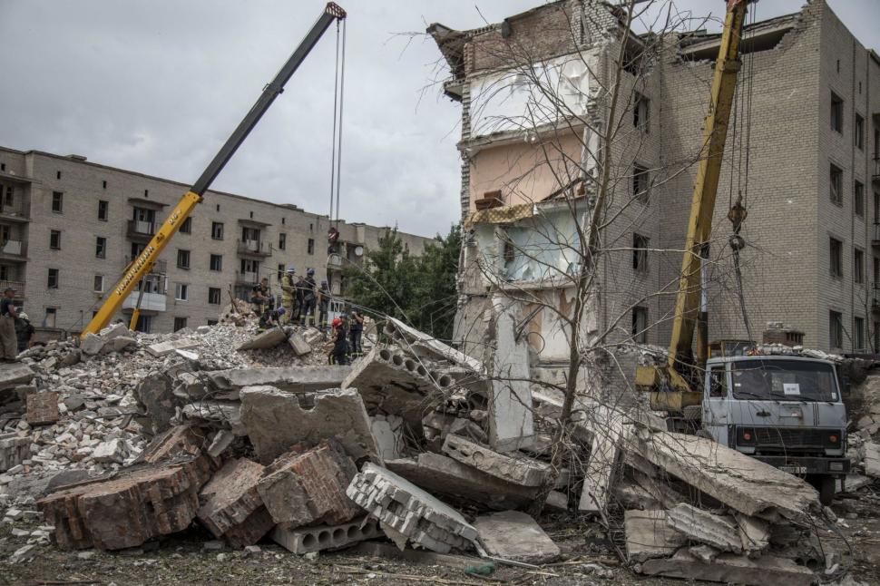 Război în Ucraina, ziua 139 | Kievul anunță uciderea unui general rus într-un atac cu sisteme HIMARS | Vladimir Putin, a doua ieșire din Rusia de la începutul războiului 778642