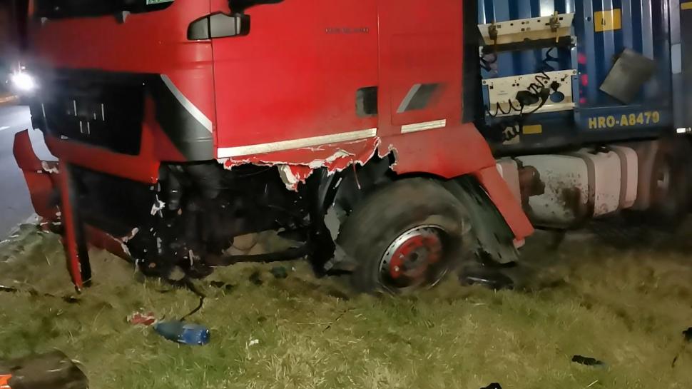 O tânără mămică a murit sub ochii copilului ei, într-un accident cumplit provocat de un şofer cu permisul anulat, în Nojorid 778914
