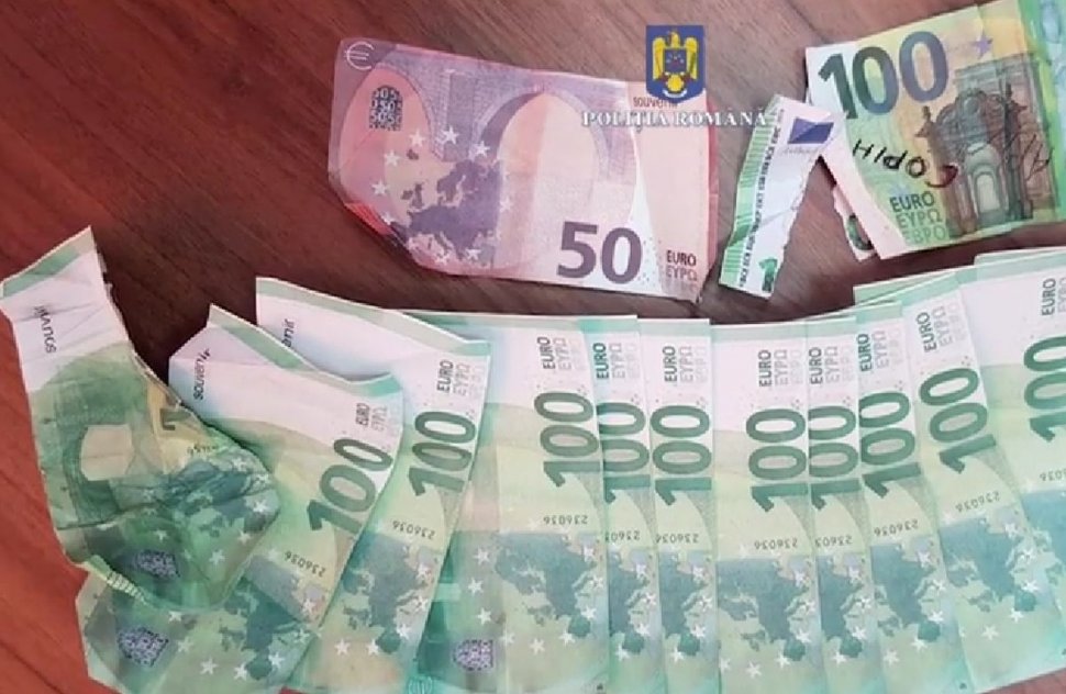 Trei tineri din Botoşani au reuşit să falsifice 3 milioane de dolari şi 70.000 de euro