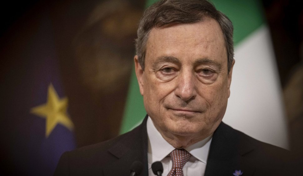 Și italienii îi cer lui Mario Draghi să rămână în funcție, după ce președintele Sergio Mattarella a respins demisia premierului