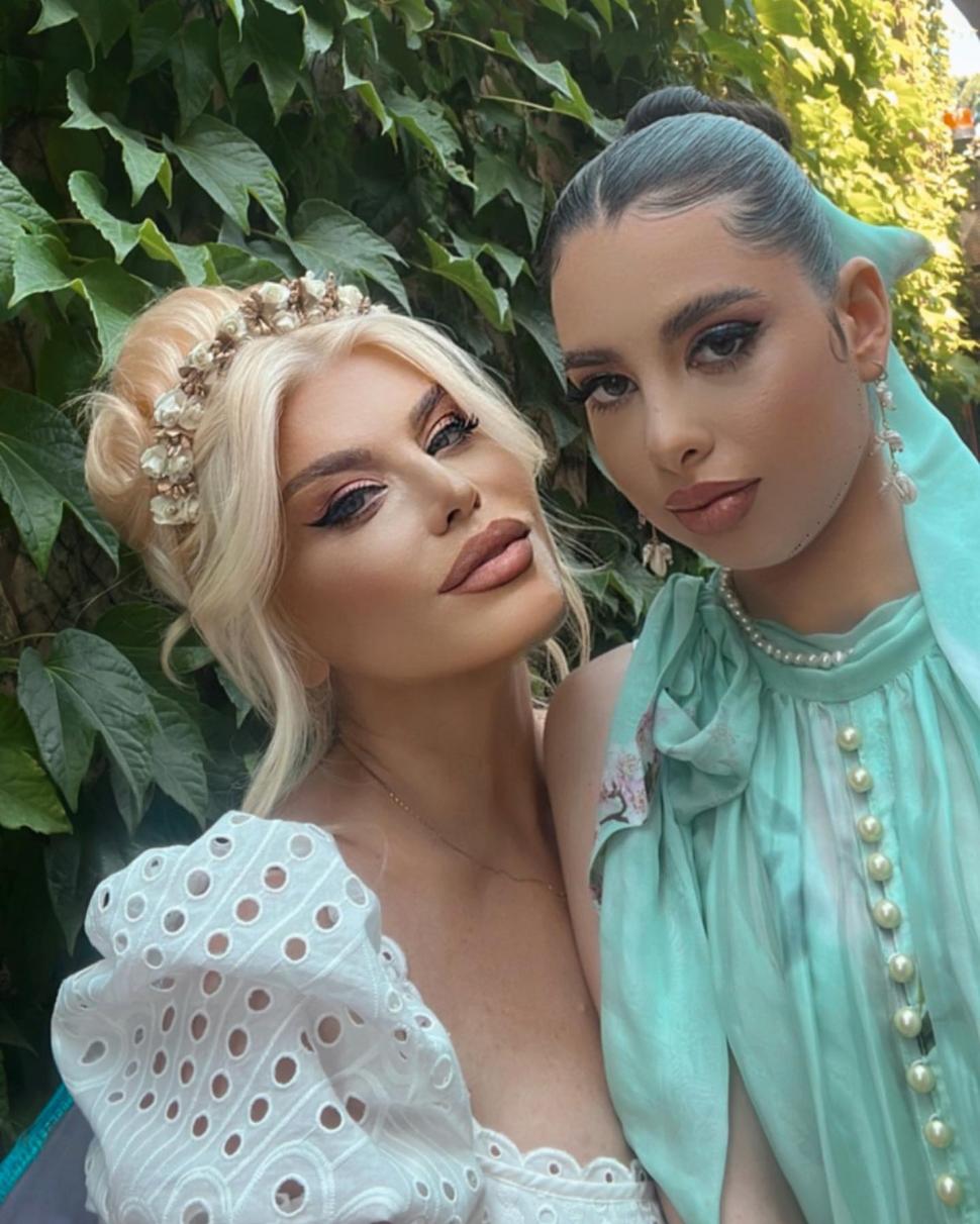 Loredana Groza, fotografii rare alături de fiica sa: ”Tu ești lumina mea, fericirea mea, dragostea mea” 779632