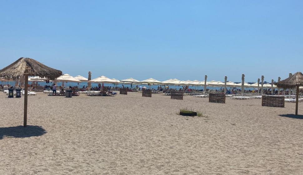 Pericol major pentru turiştii care merg la mare. Ce s-a descoperit în apa Mării Negre, în plin sezon estival 779687