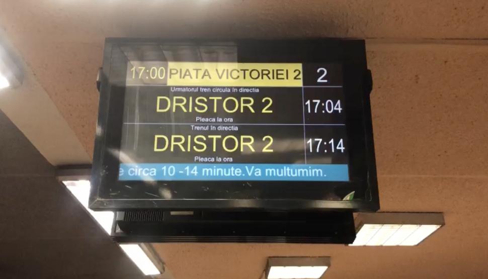 Alertă la metrou! Stațiile sunt pline până la refuz, în plină caniculă și prag de val 6 al pandemiei  779972