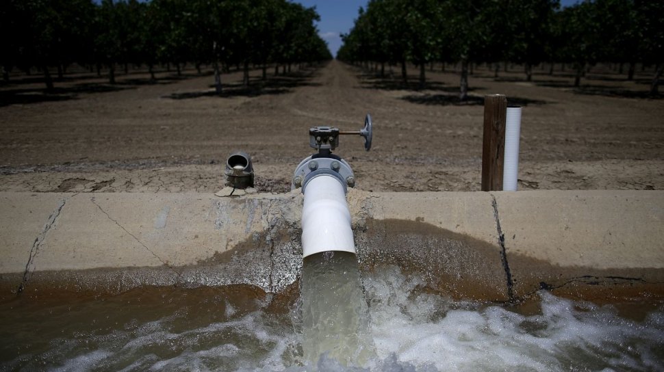 Apele Române, avertisment fără precedent: ”Rezerva de apă este în scădere!”
