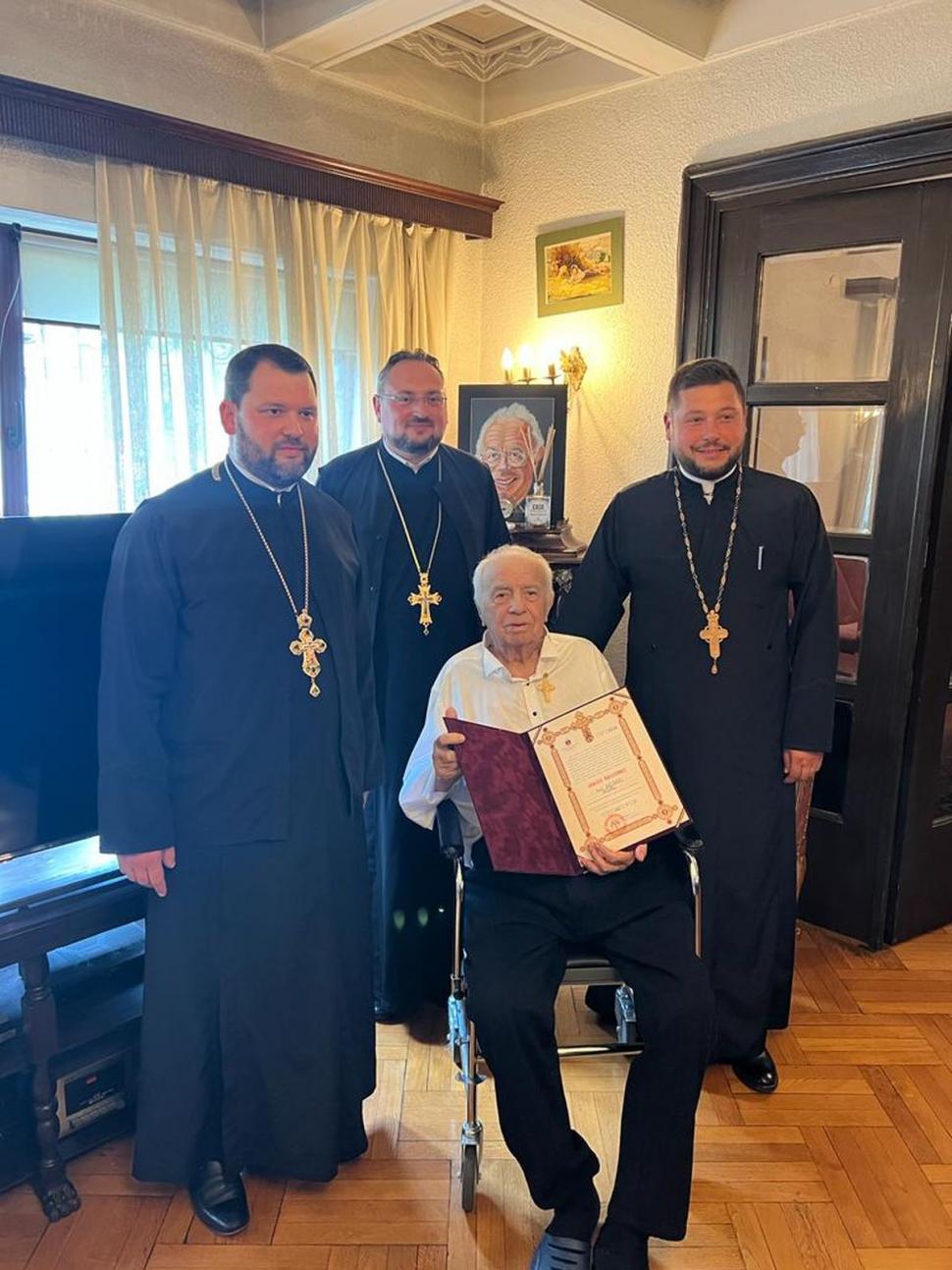 Fiul lui Alexandru Arşinel dezvăluie că actorul este internat într-un cămin de vârstnici: "Tata nu se mai poate deplasa" 780168