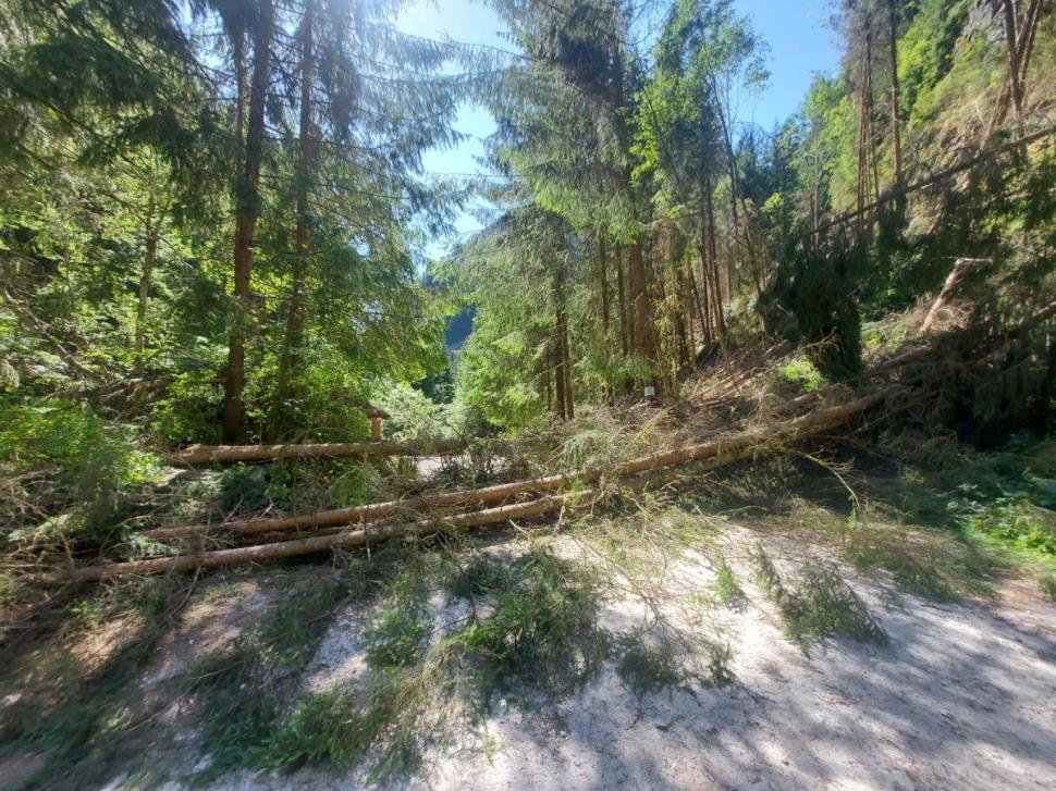 Acces interzis către o atracție turistică extrem de populară din România 780074