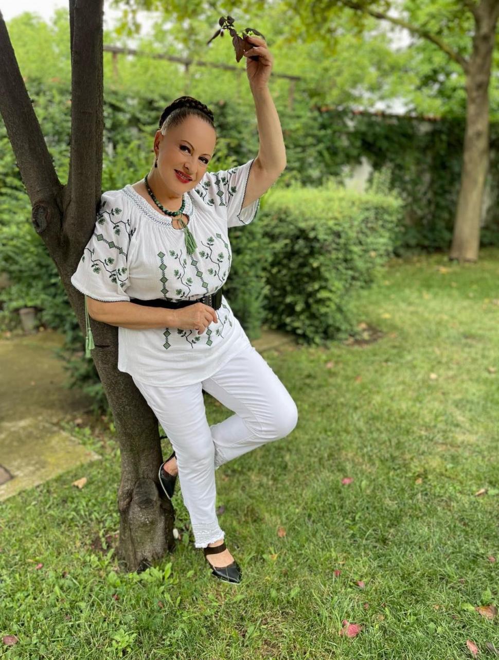 Maria Dragomiroiu, despre alimentul care o menţine tânără: "O dată pe săptămână. Nu sunt așa de la Dumnezeu, am grijă de mine" 780444