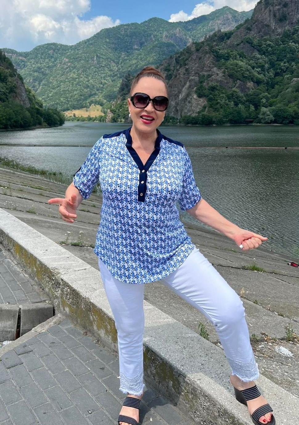 Maria Dragomiroiu, despre alimentul care o menţine tânără: "O dată pe săptămână. Nu sunt așa de la Dumnezeu, am grijă de mine" 780445