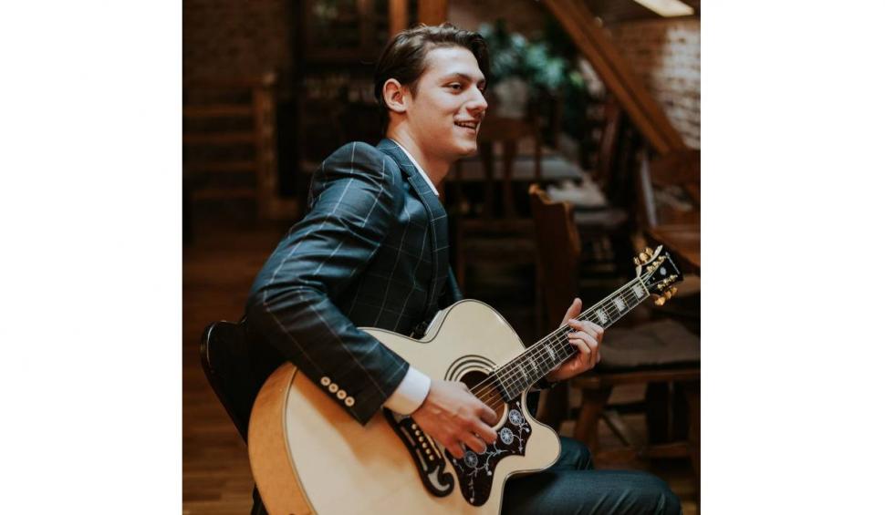 Bogdan, un tânăr crescut la o casă de copii din Arad, a depus jurământul la Școala de Agenți de Poliție 780755