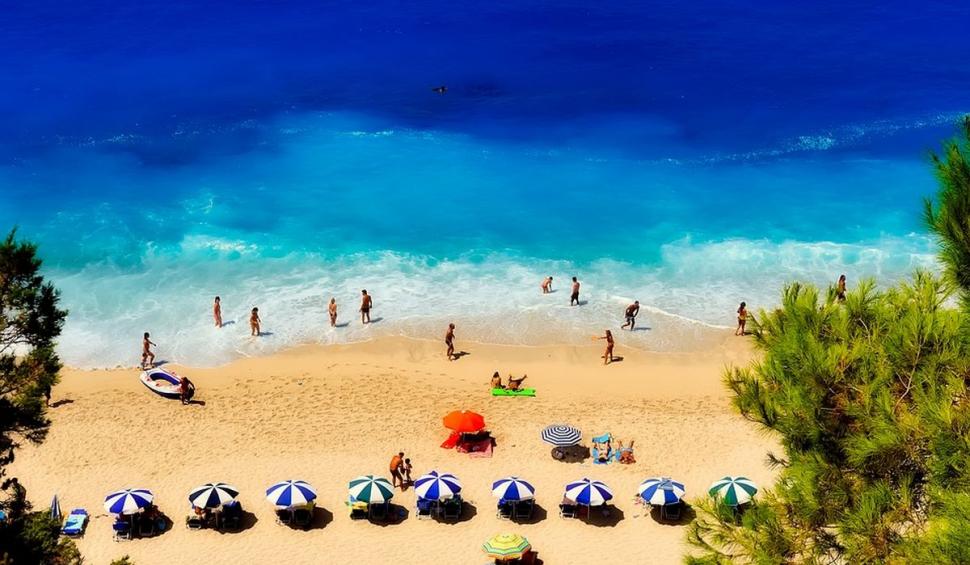 Noua spaimă a turiștilor care merg pe litoral. Ce trebuie să faci dacă te-a înțepat ariciul de mare 780813