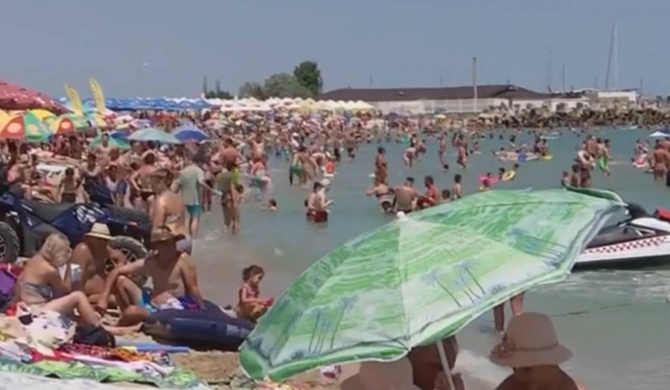 Peste 85.000 de turiști, pe litoralul românesc, în plină caniculă | Eforie este stațiunea cu cei mai mulți vizitatori