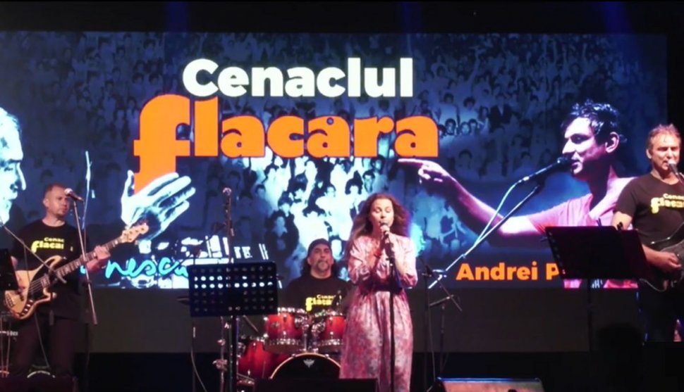 Cenaclul Flacăra, spectacol de excepţie pe plaja de la Corbu. Andrei Păunescu: ”Lumea practic ne-a împins din nou către scenă”