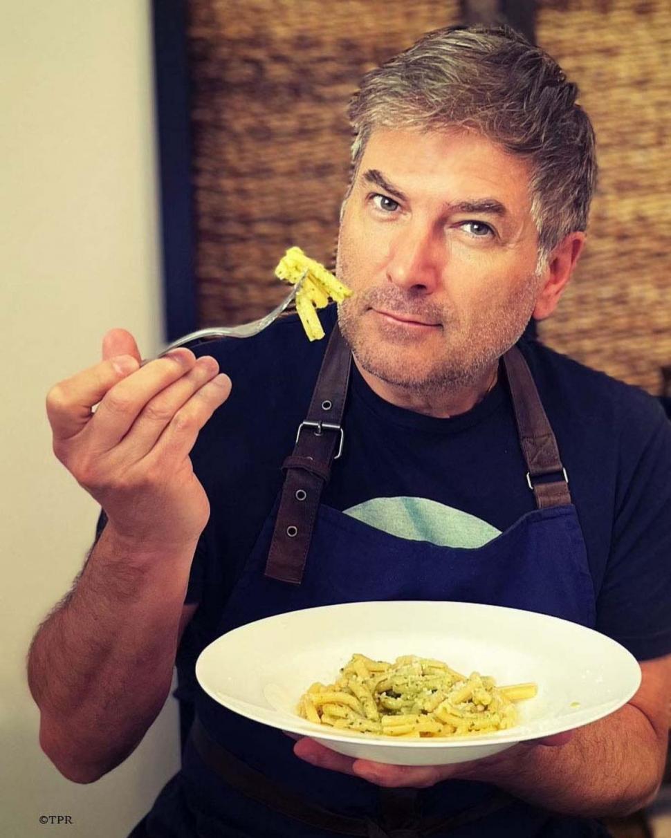 Soția lui Mircea Radu, accidentată pe trecerea de pietoni. Raluca Radu a fost transportată la spital 780941