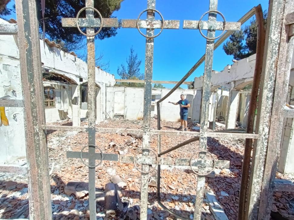 Concediile din Grecia sunt sub semnul focului! Echipa Antena 3 a surprins imaginile dezastrului din staţiunile turistice  781192