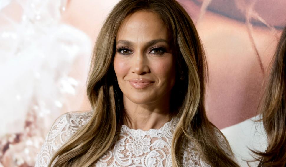 Jennifer Lopez a pozat nud la 53 de ani  781121