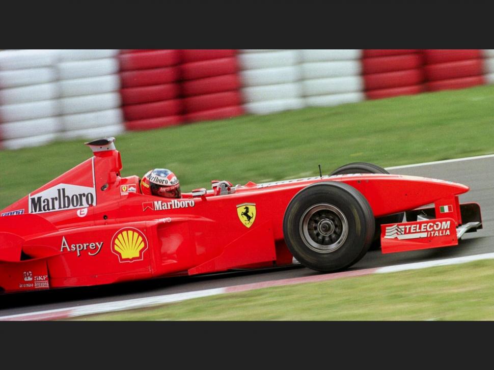 Ferrari-ul lui Michael Schumacher, scos la vânzare. Cum arată singura maşină care a câştigat toate cursele de Formula 1 la care a participat 781525