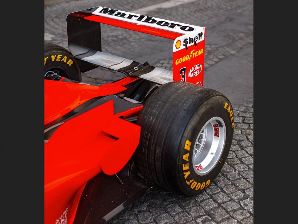 Ferrari-ul lui Michael Schumacher, scos la vânzare. Cum arată singura maşină care a câştigat toate cursele de Formula 1 la care a participat 781531