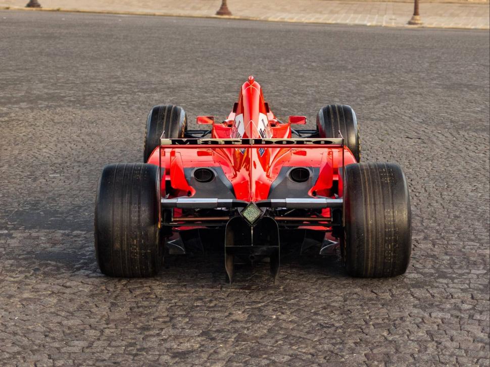 Ferrari-ul lui Michael Schumacher, scos la vânzare. Cum arată singura maşină care a câştigat toate cursele de Formula 1 la care a participat 781550