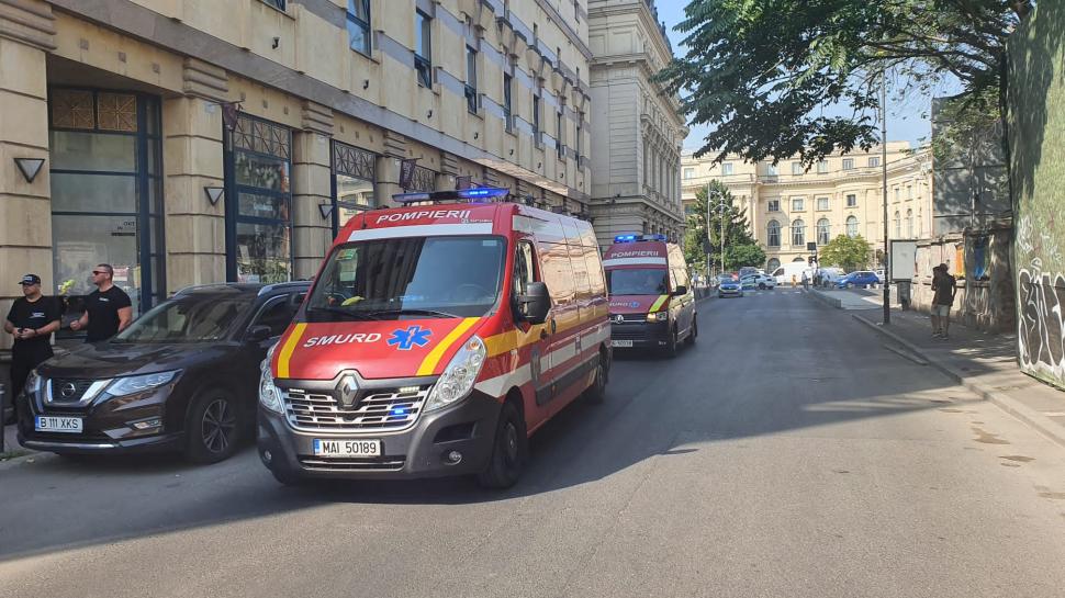 Incendiu în centrul Bucureştiului. Un muncitor şi-a pierdut viaţa 781319