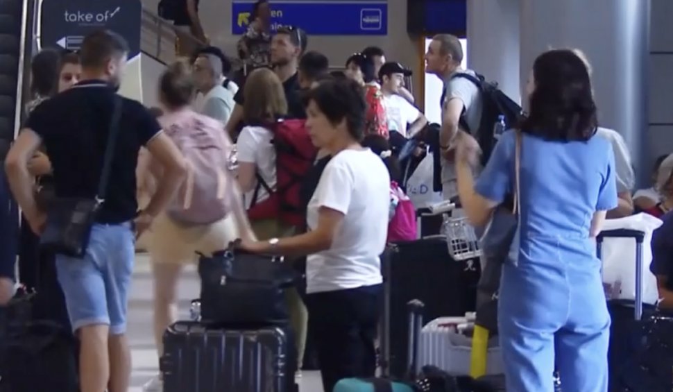 Imaginile haosului de pe Aeroportul Otopeni: Curse anulate, bagaje pierdute, pasageri revoltați