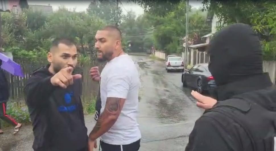 Manelistul Dani Mocanu, ridicat de mascaţi şi dus la audieri în Mureş 781888