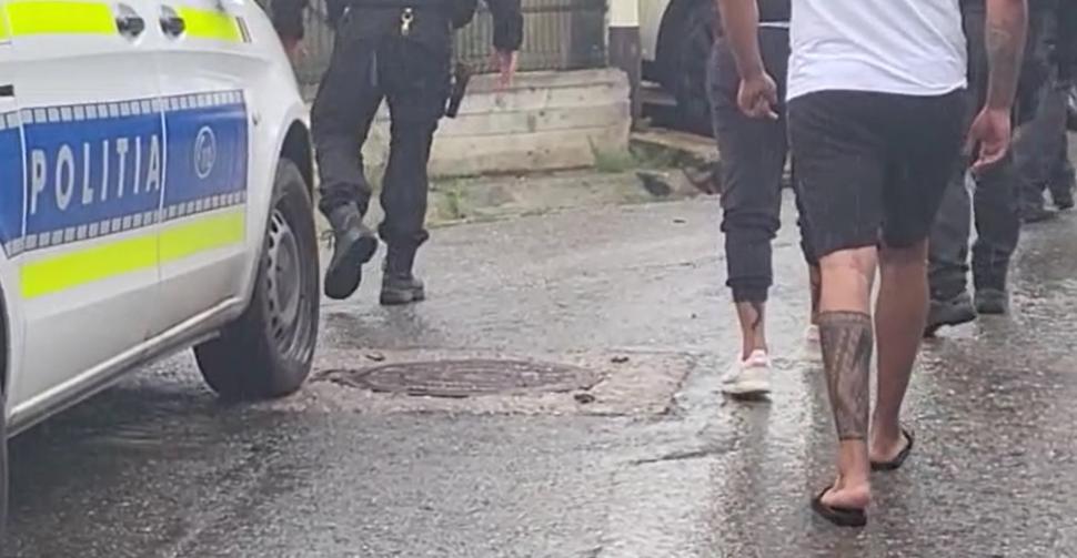 Manelistul Dani Mocanu, ridicat de mascaţi şi dus la audieri în Mureş 781892