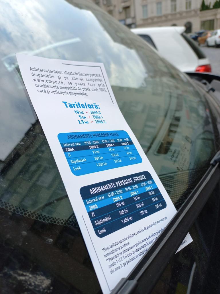 Șoferii din București s-au trezit cu fluturași în parbriz de la Primăria Capitalei, privind plata parcării începând cu 15 august 782027