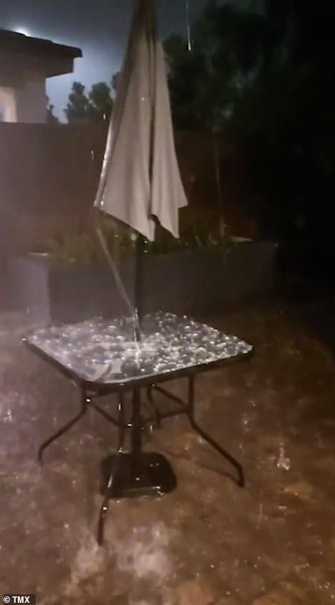 Ploi torențiale și inundații în Las Vegas. Apa a intrat în cazinourile și hotelurile din orașul aflat în plin deșert 782245